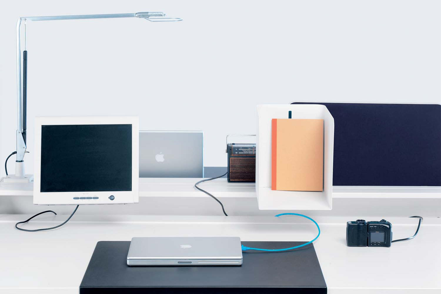 办公屏风|办公屏风系统|办公家具|设计师家具|Joyn 桌面组合办公台